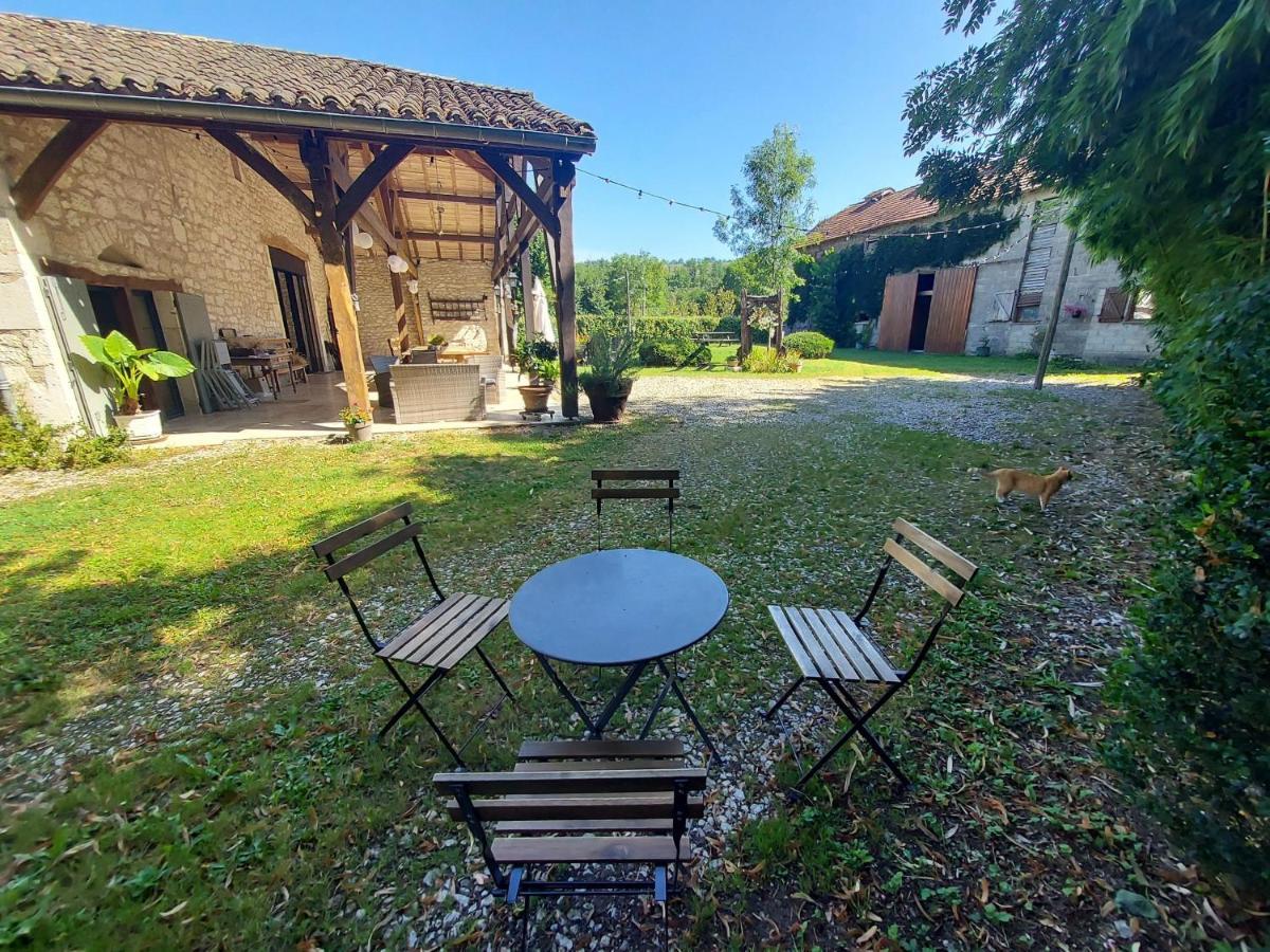 Le Moulin De Bernard Acomodação com café da manhã Saint-Pantaléon Exterior foto