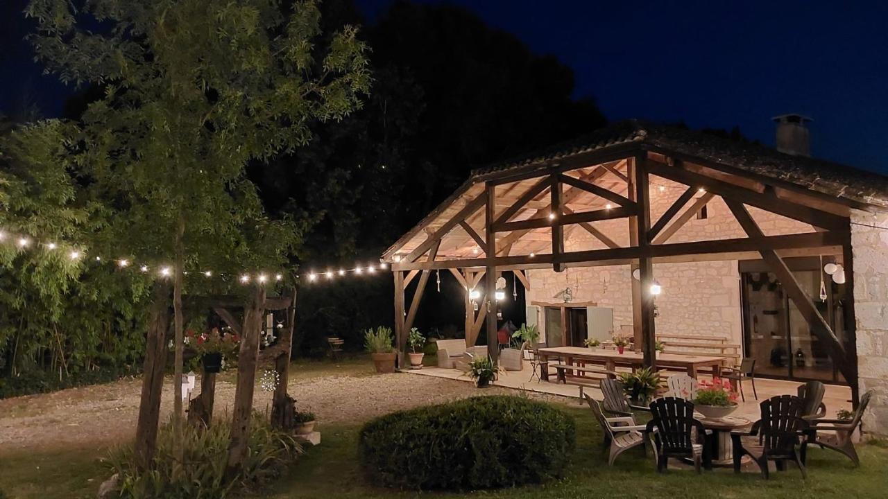 Le Moulin De Bernard Acomodação com café da manhã Saint-Pantaléon Exterior foto